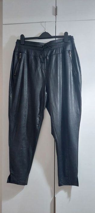 Camasa și pantaloni  dama marime XL