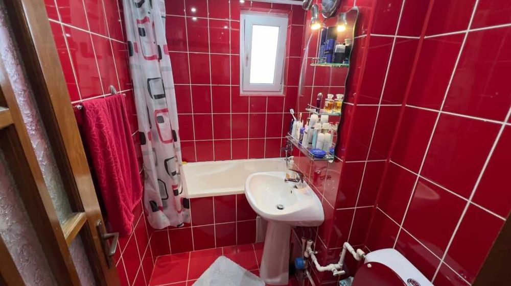 2 camere piața centrală de vânzare