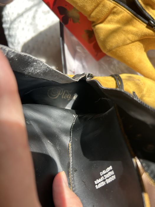 Продаи стрипы Pleaser оригинал