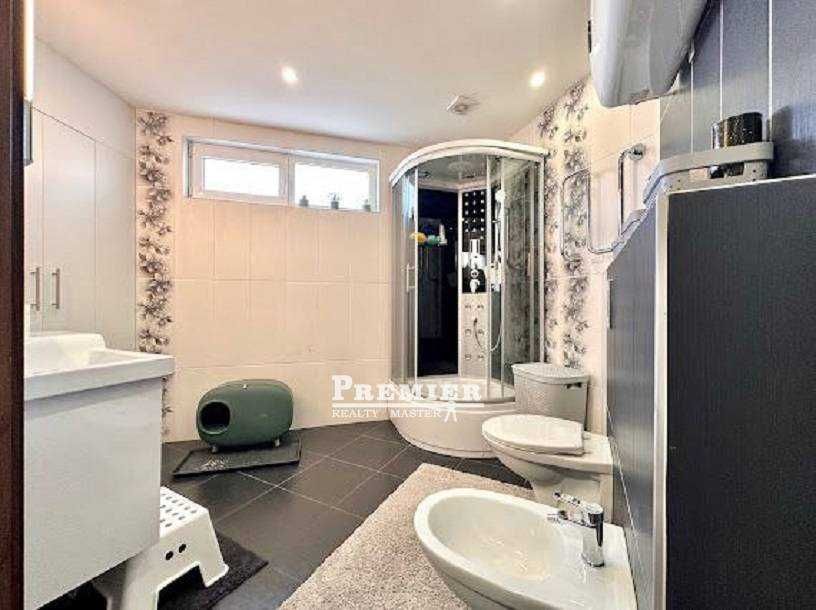 Продава се Тристаен апартамент в с. Равда, Област Бургас - 123 кв.м за 1618 €/кв.м - Снимка #19