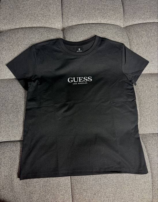 Tricou unisex Guess
