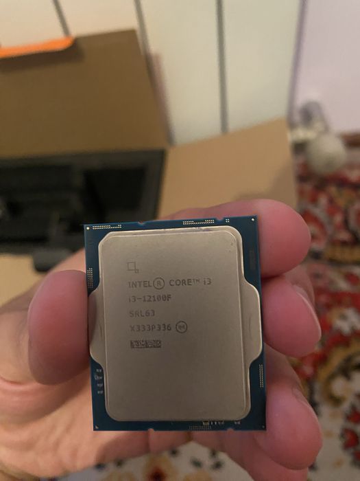 Процессор intel core i3 12100f
