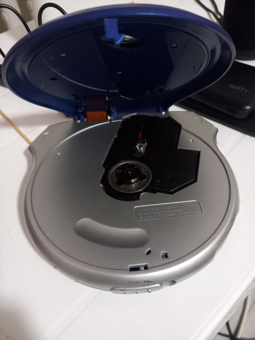 Mp3 player 2001 NAPA DAV315 portabil