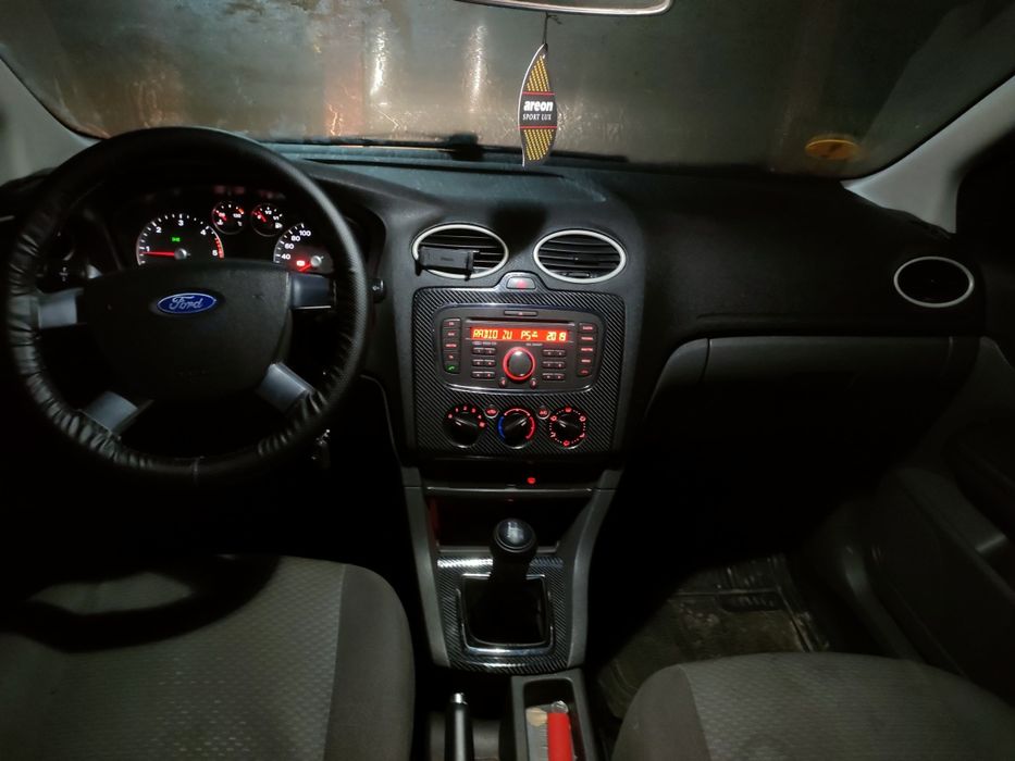 Ford Focus 2 / 1.6 TDCi