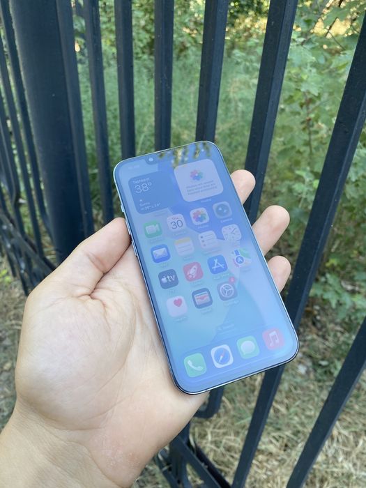 Iphone 13 pro       .