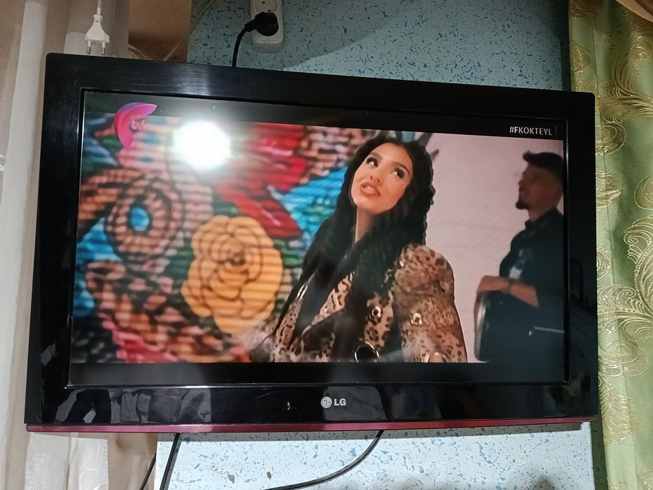 Televizor sotiladi LG 43 talik smart emas