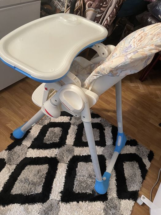 Стульчик для кормления chigo