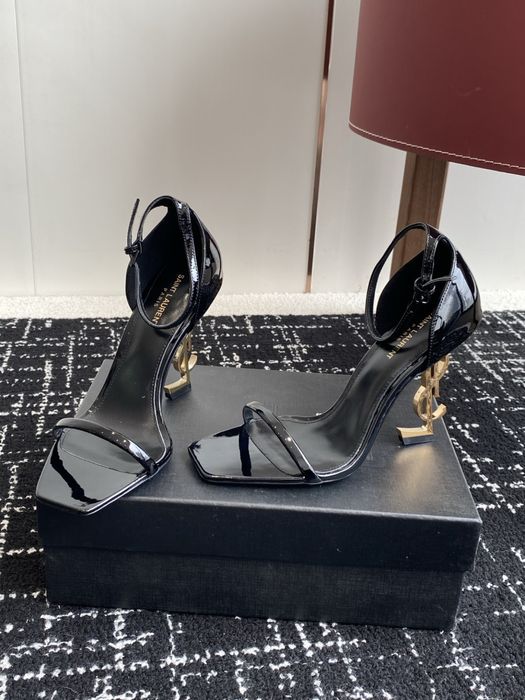 Sandale si pantofi Ysl piele naturala pe comanda