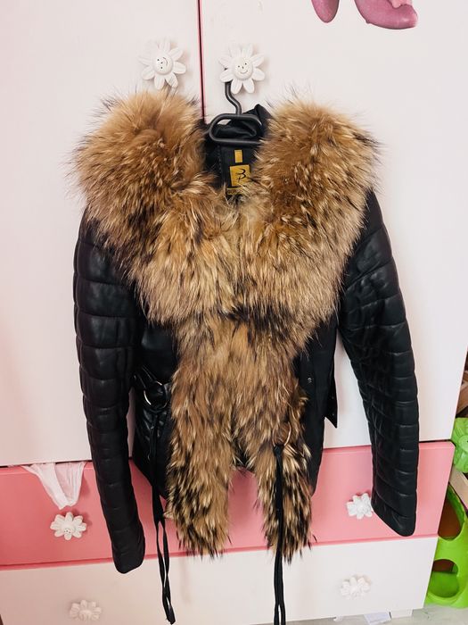 Дамско яке размер М