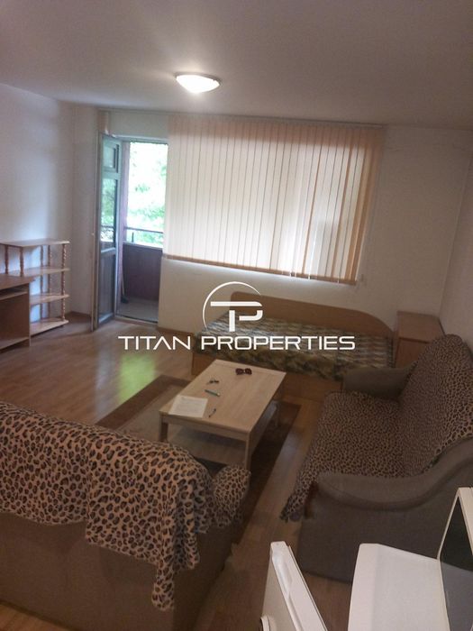 Дава се под наем Едностаен апартамент в Пловдив, Център - 49 кв.м за 300 € - Снимка #8