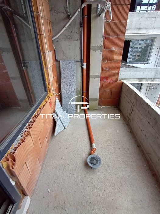 Продава се Двустаен апартамент в Бургас, Братя Миладинови - 51 кв.м за 1500 €/кв.м - Снимка #4