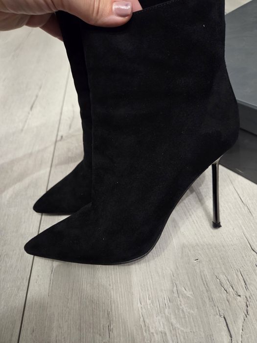 Botine cu toc cui