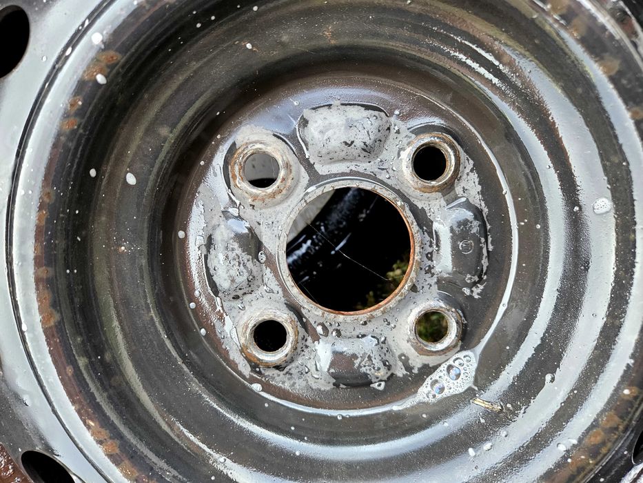 Джанти с гуми за Тойота 15" 4х100