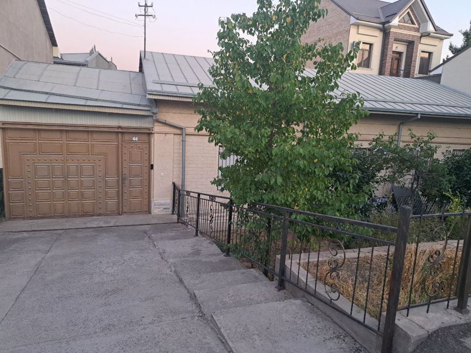 Продается свой дом. Ховли сотилади.  Циолковский-Никитина