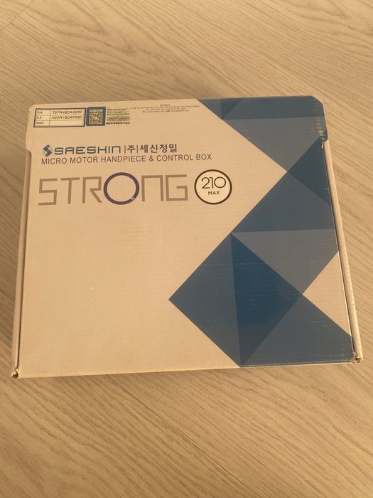 Strong 210 Manikur apparat