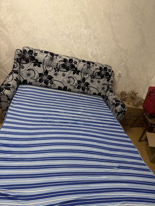 Диван + 2 кресла