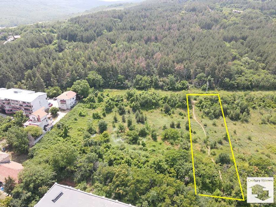 Продава се Парцел в Горна Оряховица - 5305 кв.м за 46 €/кв.м - Снимка #3