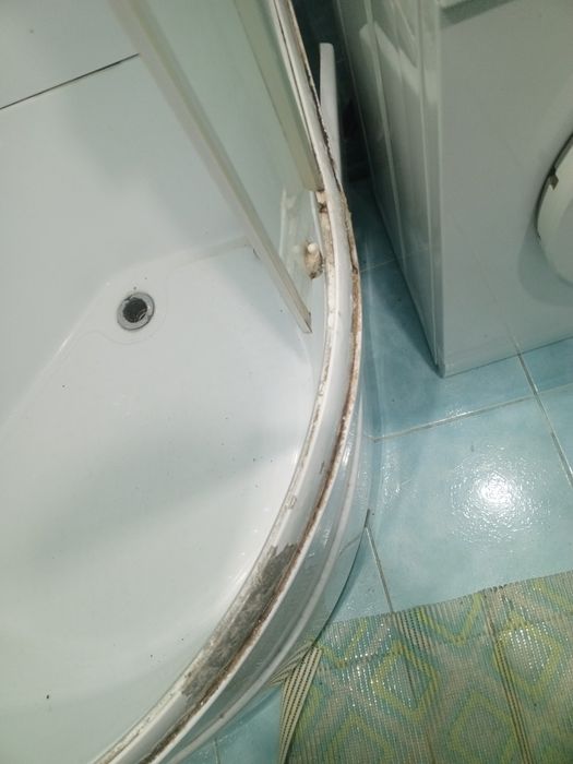 Душевая кабина срочно.