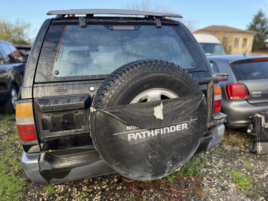 Нисан Патфайндер 3,3 150кс на части/Nissan Pathfinder 3,3i 150ks 1999