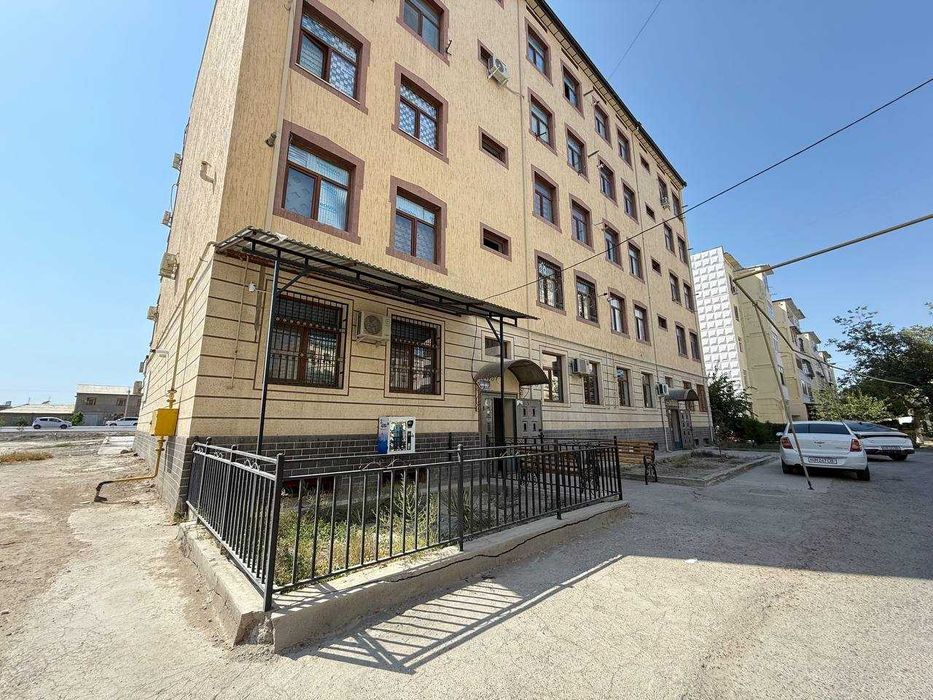 1 XONALI kvartira magzini bilan birga sotiladi