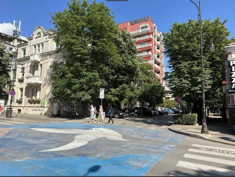 Дава се под наем Офис в Варна, Център - 110 кв.м за 2805 € - Снимка #3