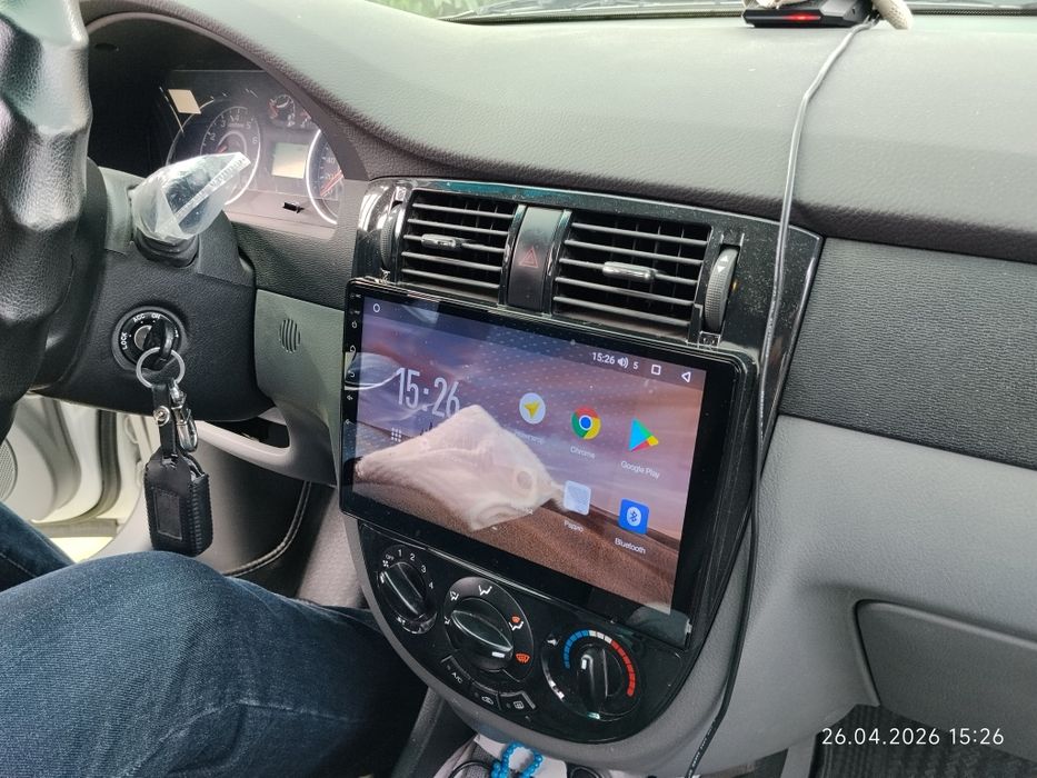 Продам Chevrolet Gentra (Белый)