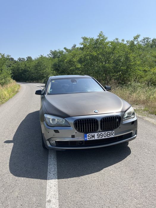 De vanzare bmw 740D
