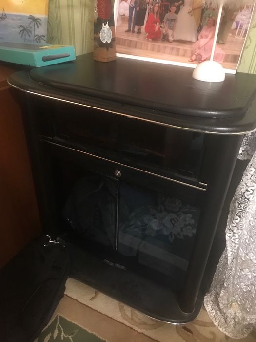 Тумбочка можно под телевизор