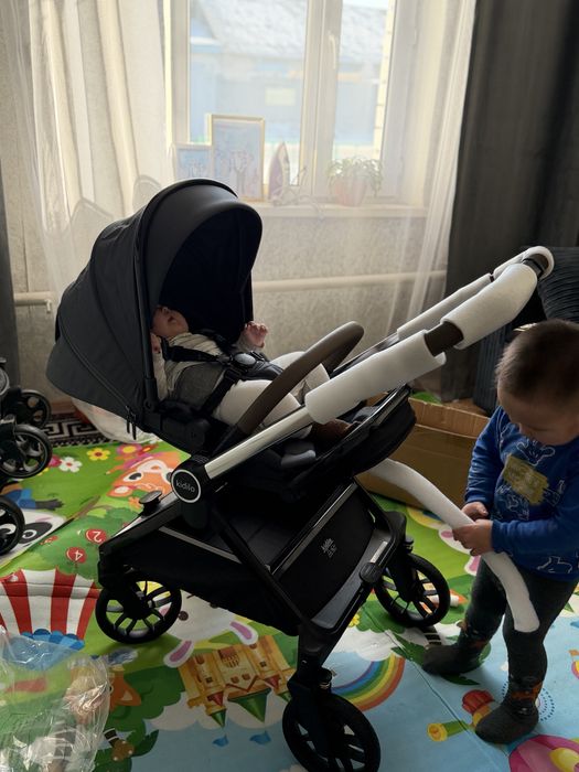 Продам коляску Kidilo D900