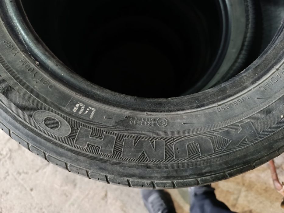 Продам шины 30000