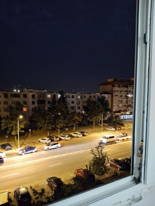 Inchiriez apartament 2 camere