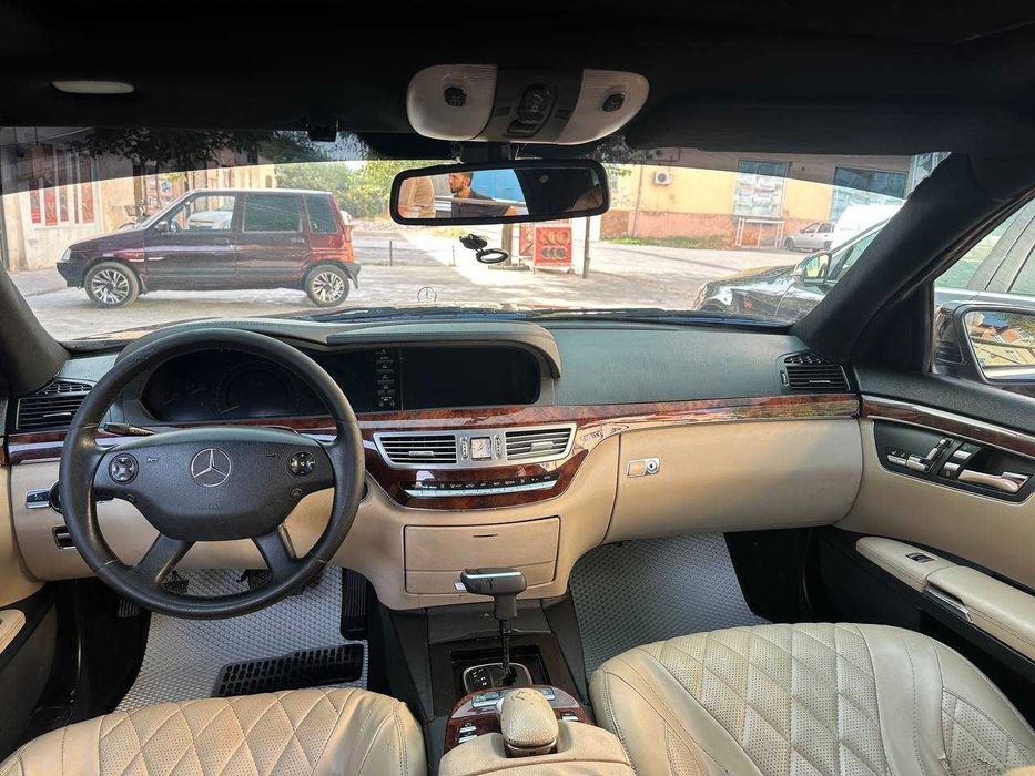 Mercedes benz 222 restayl