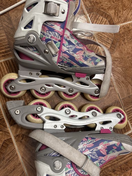 Ролики бесплатнр отдам