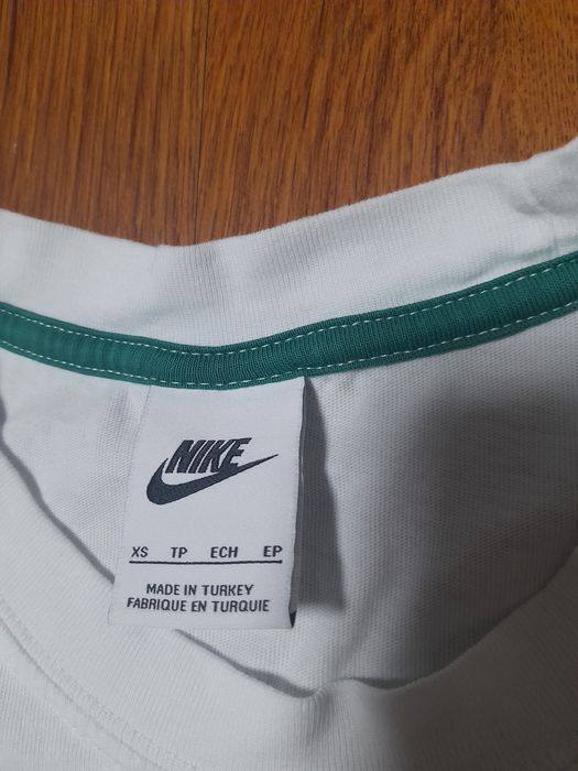 Nike тениски S размер 2броя.