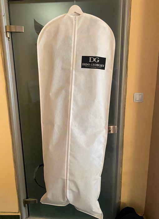 Абитуриентска рокля