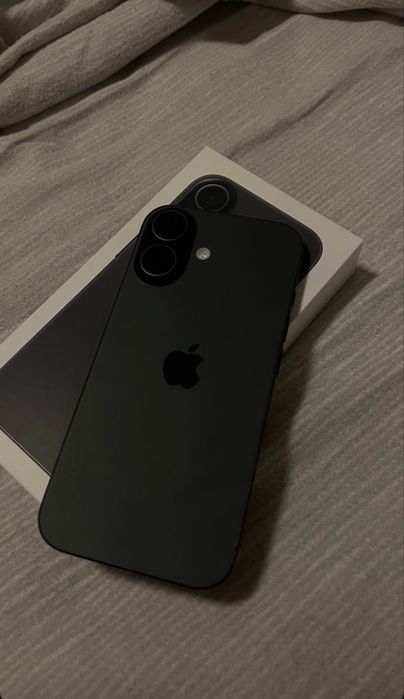 IPhone 17 black 256gb