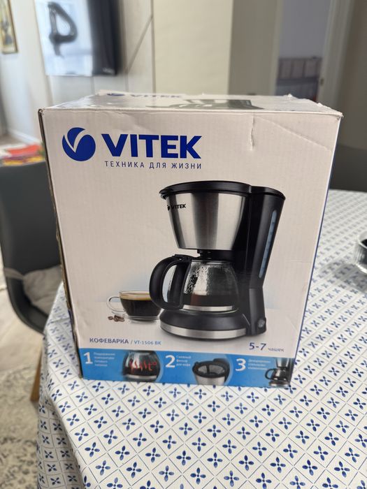 Кофеварка Vitek новая