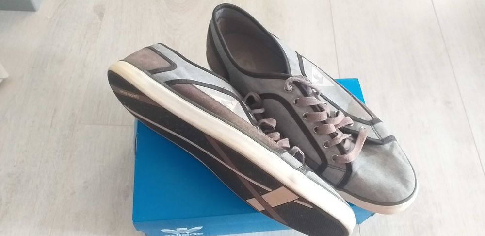 Мъжки оригинални маратонки размер 43 1/2 -100лв.