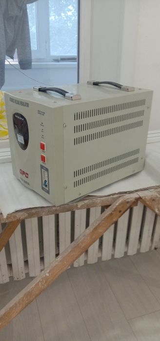 Стабилизатор напряжения