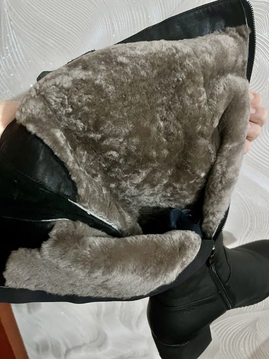 Продам кожаные споги