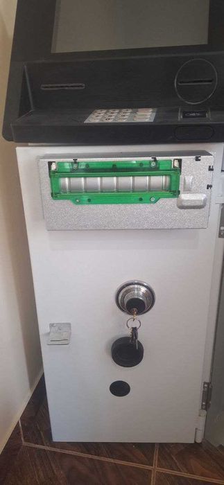 Банкомат NCR 6623