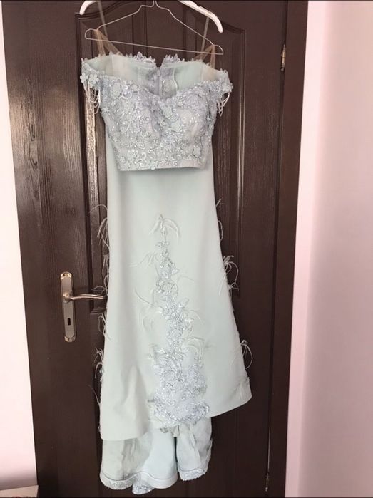 Рокля от две части на турския дизайнер Omur Ozer