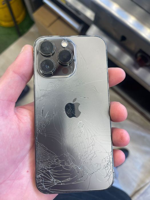 Se vinde iPhone 13 Pro