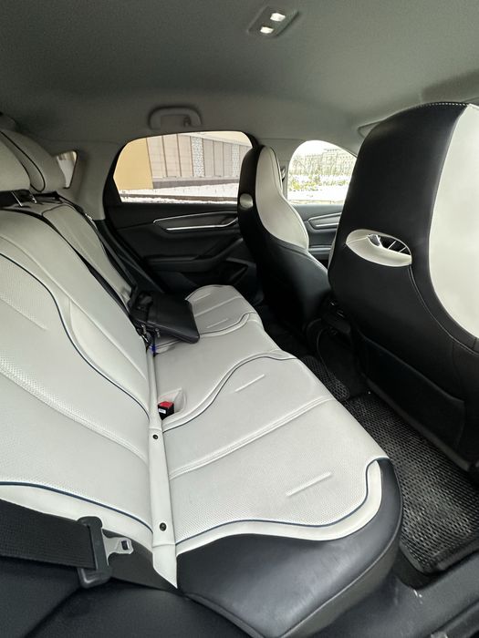 BYD chazor 2024 Qora 1Pozitsiya