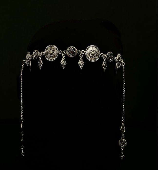 Украшение в национальном стиле