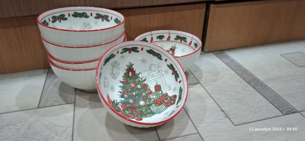 Продам пиалы новогодние