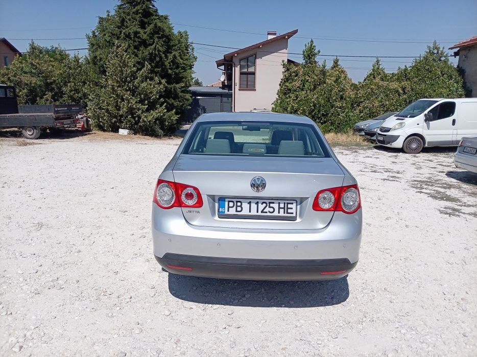 Фолксваген Джета 1.6Mpi 102к.с.
