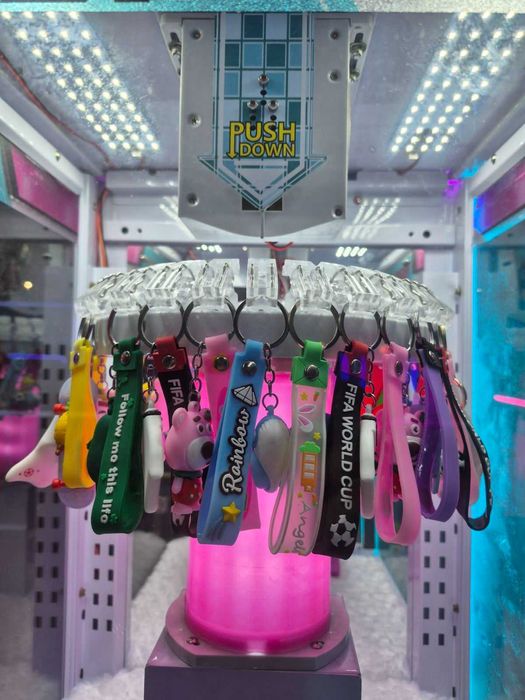 Машина за ключодържатели с диск с 30 бр щипки Sadow baby