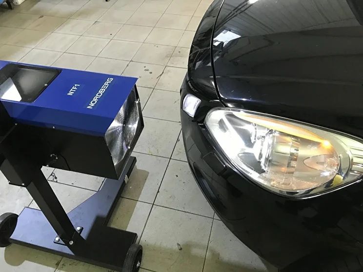 Регулировка фар на проф стенде