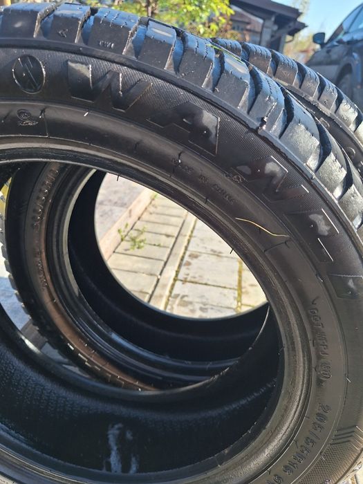 2 cauciucuri de iarna runflat